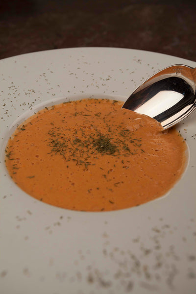 Sopa de tomate simple